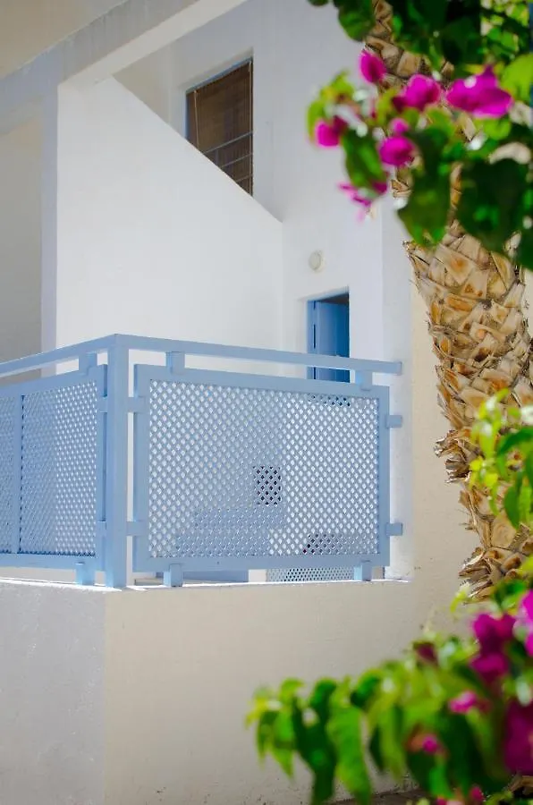 Casa La Pirata- Apartamento En Rodalquilar contacts