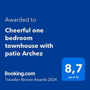  Apartamento Cheerful One Bedroom Townhouse With Patio